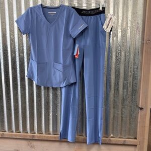 Women’s Scrub Set-Ceil Blue-XXS top/XXS TALL Length Pant